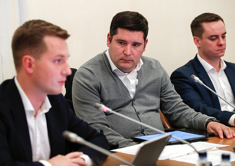 Заместитель Председателя Комитета по молодежной политике Михаил Киселев