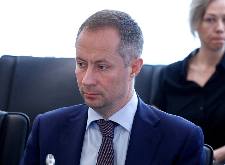 Член Комитета по физической культуре и спорту Роман Терюшков