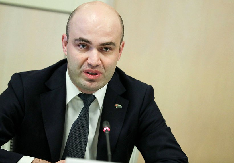 Спикер Народного Собрания – Парламента Республики Абхазия Лаша Ашуба