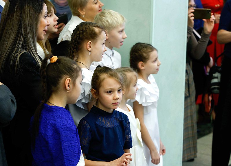 Открытие выставки детских рисунков «Светлое Рождество: детские образы веры и надежды»