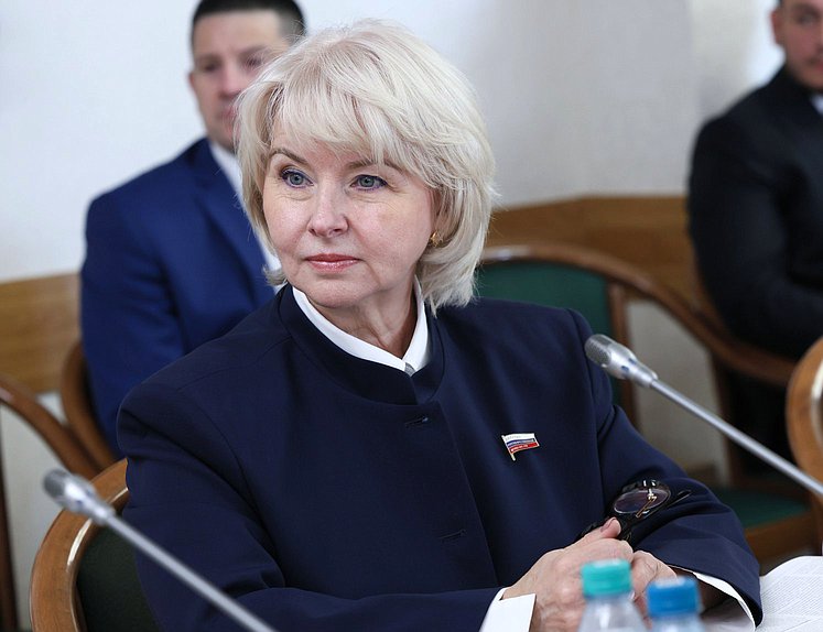 Член Комитета по охране здоровья Вероника Власова
