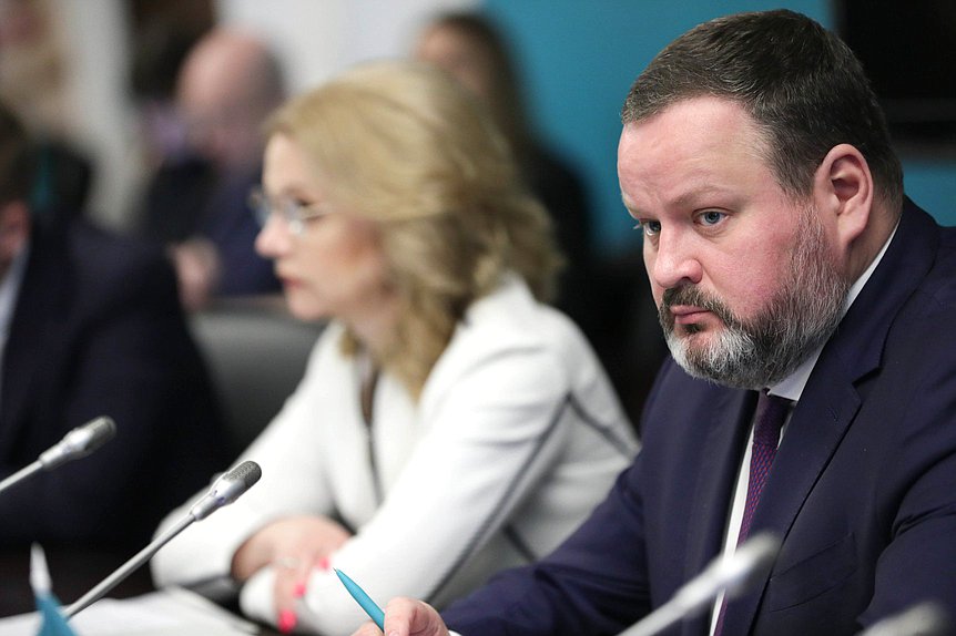 Министр труда и социальной защиты РФ Антон Котяков