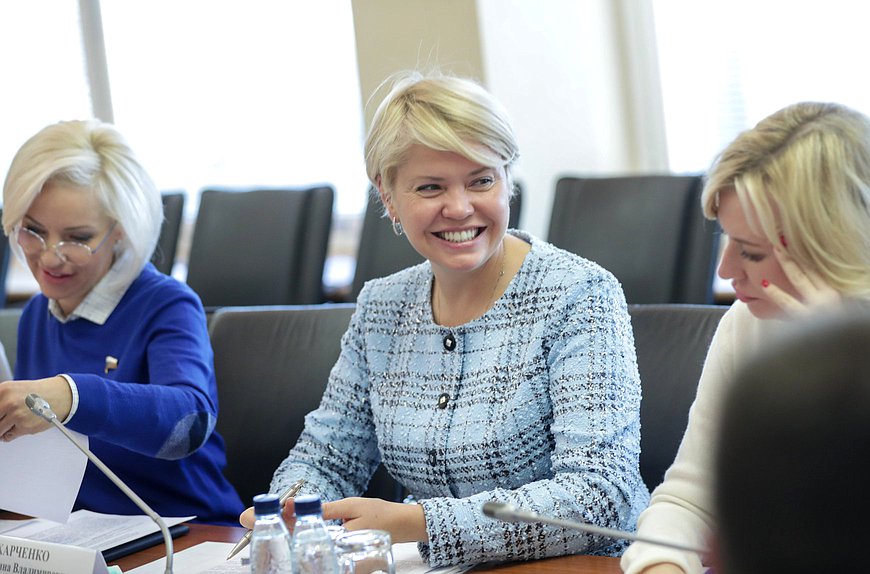 Член Комитета по науке и высшему образованию Екатерина Харченко