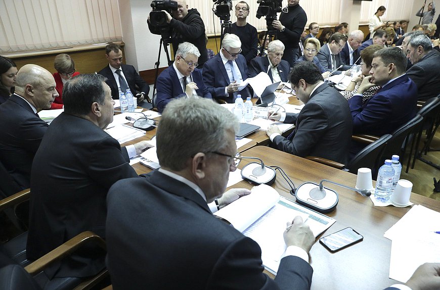 Заседание Комитета по бюджету и налогам