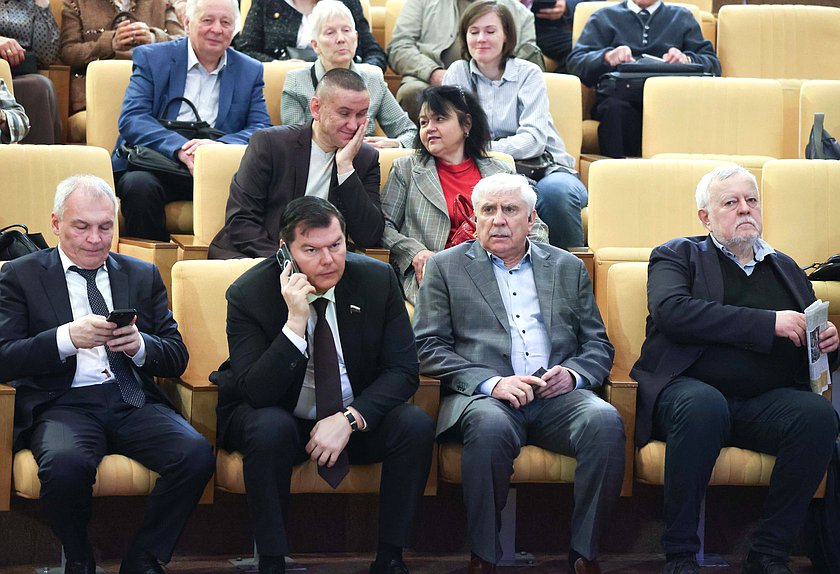 Совещание Комиссии Государственной Думы по обеспечению жилищных прав граждан на тему «Развитие кооперативного движения в жилищной сфере»