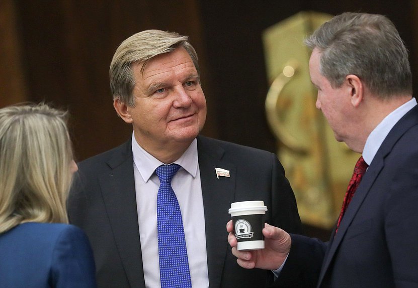 Первый заместитель Председателя Комитета по энергетике Игорь Ананских