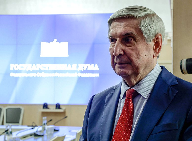 Первый заместитель Председателя Государственной Думы Иван Мельников