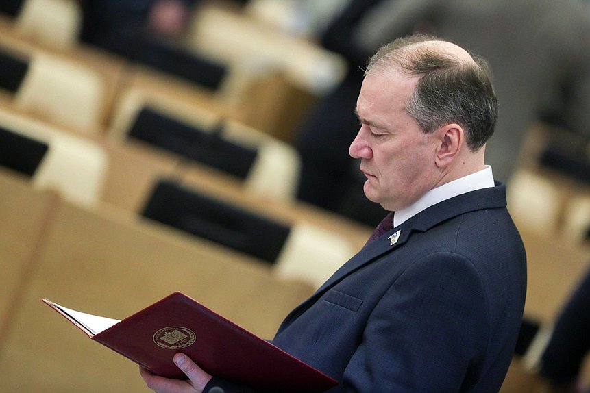 Член Комитета по международным делам Дмитрий Белик