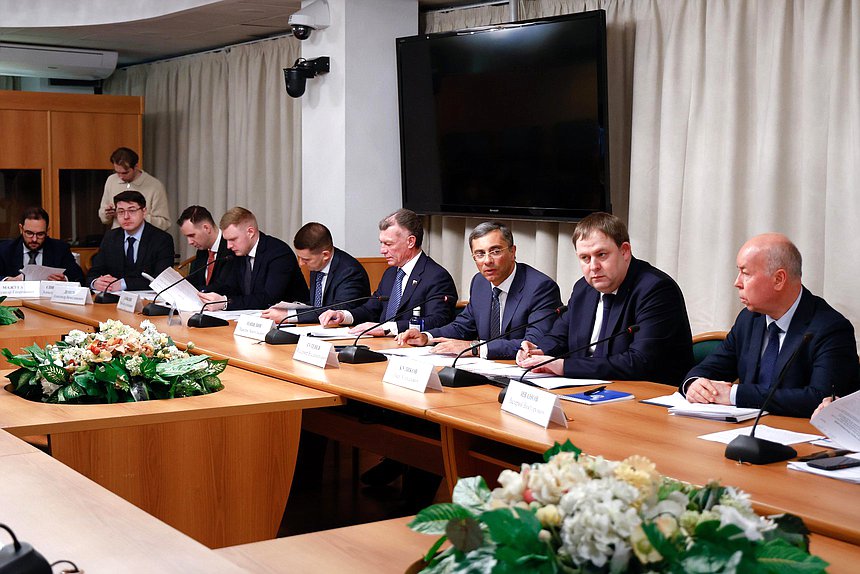 Расширенное заседание Комитета по промышленности и торговле