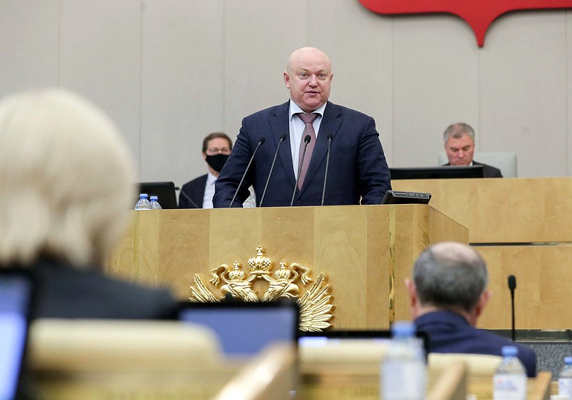 Первый заместитель Председателя Комитета по обороне Андрей Красов