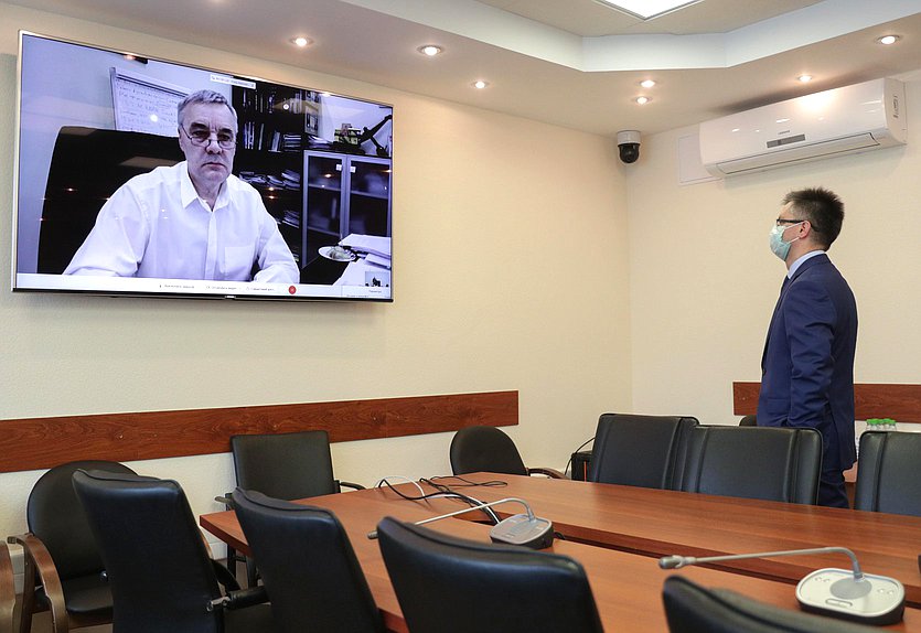 Заместитель Председателя Комитета по энергетике Дмитрий Исламов