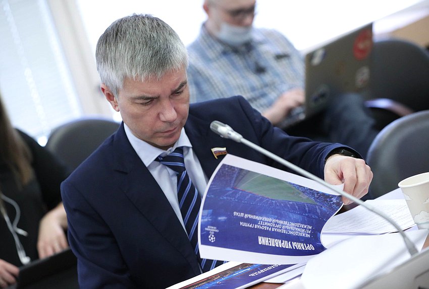 Член Комитета по физической культуре и спорту Евгений Ревенко