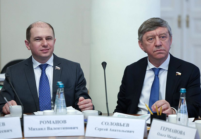 Члены Комитета по культуре Михаил Романов и Сергей Соловьев