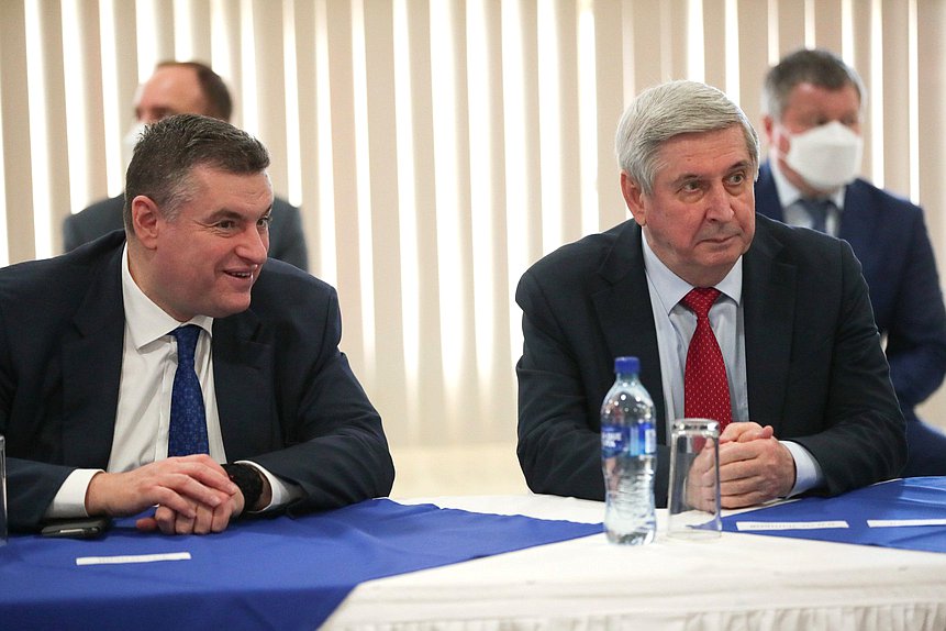 Chairman of the Committee on International Affairs Leonid Slutskiy and First Deputy Chairman of the State Duma Ivan Melnikov