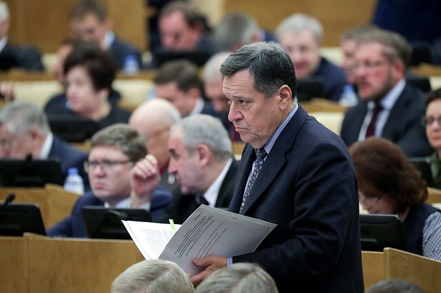 Председатель Комитета по бюджету и налогам Андрей Макаров