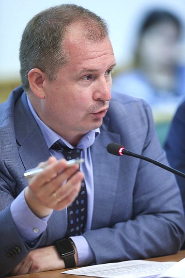 Заседание рабочей группы по законодательному обеспечению развития пенсионной системы и инвестирования средств пенсионных накоплений при Комитете ГД по финансовому рынку
