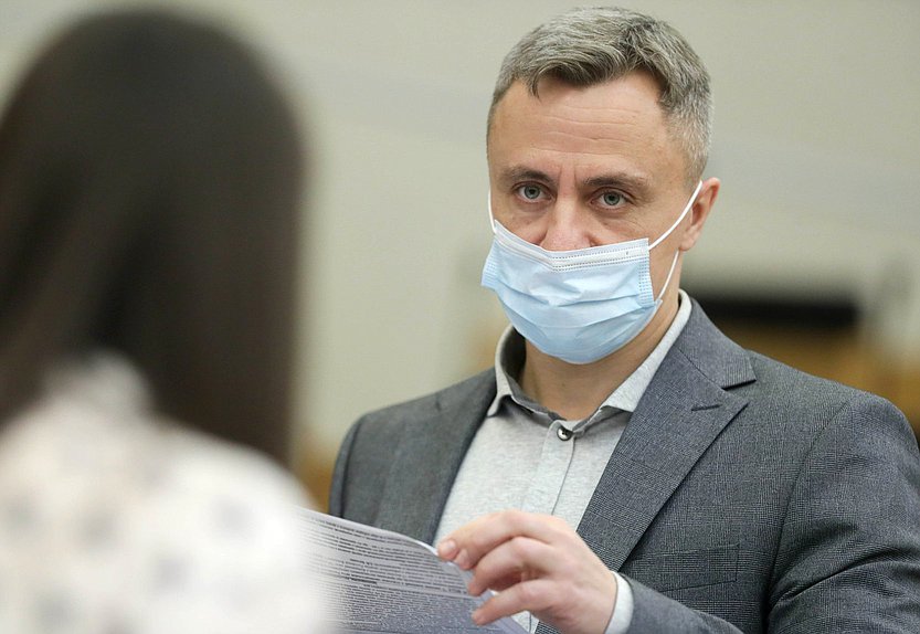 Заместитель Председателя Комитета по вопросам собственности, земельным и имущественным отношениям Владимир Самокиш