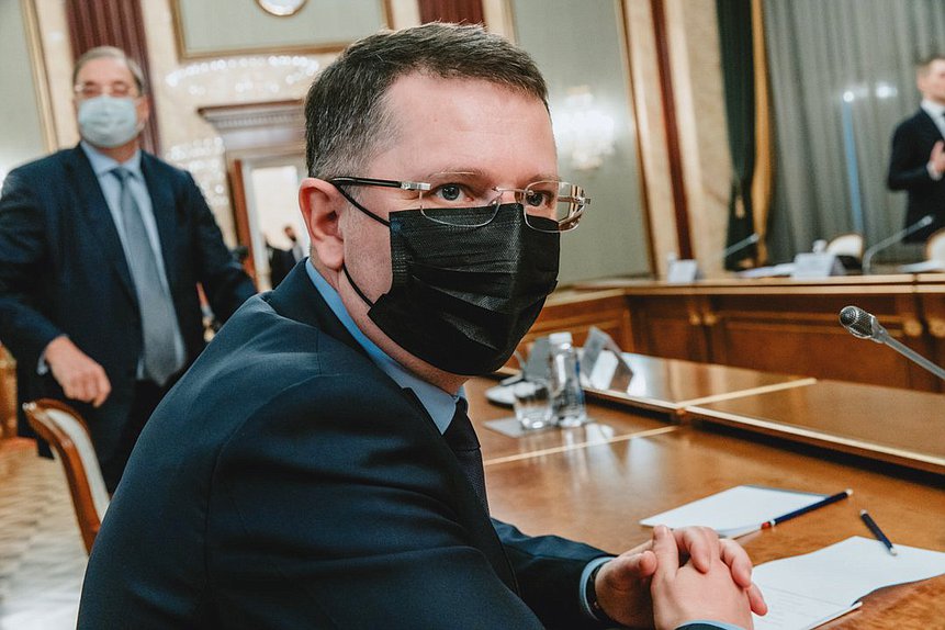 Председатель Комитета по экономической политике, промышленности, инновационному развитию и предпринимательству Сергей Жигарев
