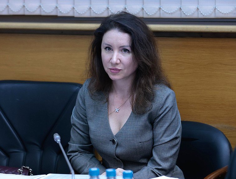 Первый заместитель Министра финансов РФ Ирина Окладникова