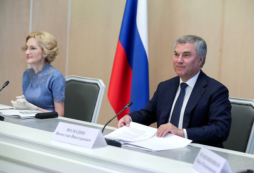 Deputy Chairwoman of the State Duma Irina Iarovaia and Chairman of the State Duma Viacheslav Volodin