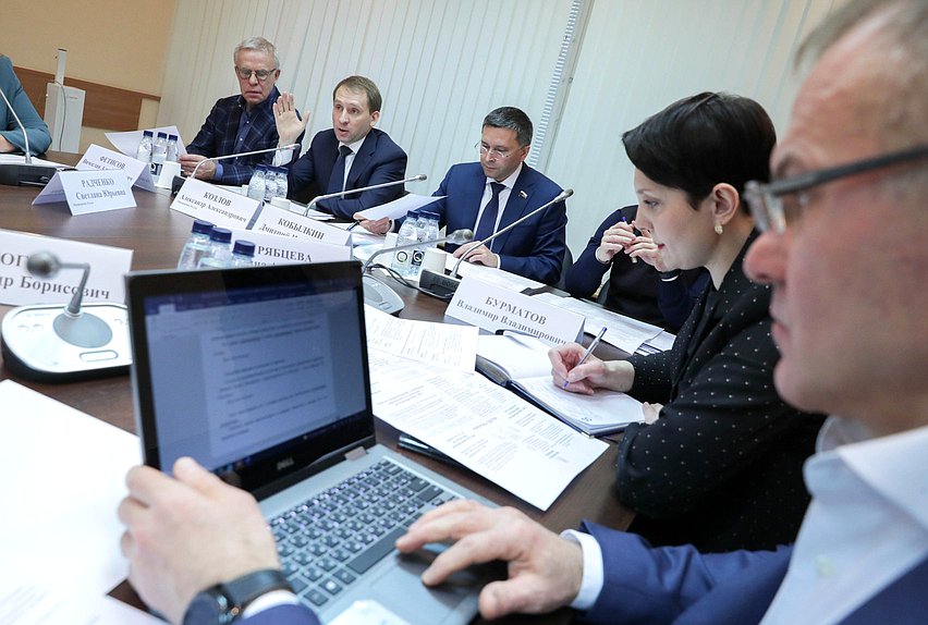 Заседание Комитета по экологии, природным ресурсам и охране окружающей среды
