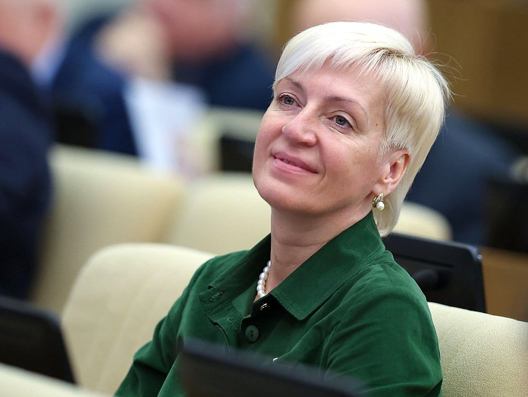 Заместитель Председателя Комитета по просвещению Ирина Ивенских