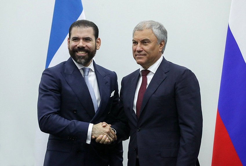 El Jefe de la Duma Estatal, Vyacheslav Volodin, y el Representante Especial del Presidente de la República de Nicaragua para el Desarrollo de las Relaciones con Rusia, Laureano Facundo Ortega Murillo