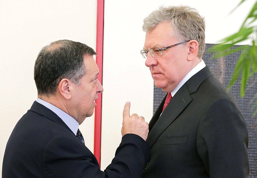 Председатель Комитета по бюджету и налогам Андрей Макаров и глава Счетной палаты РФ Алексей Кудрин