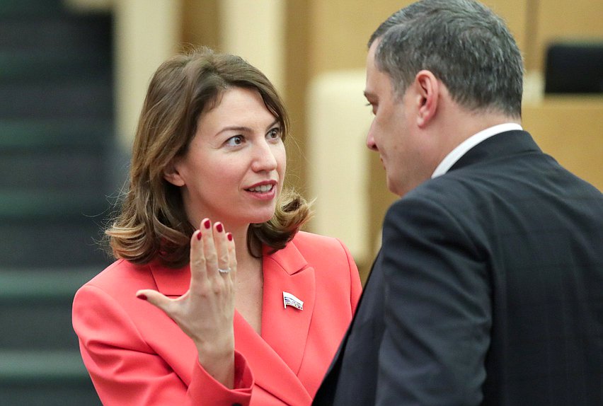 Первый заместитель Председателя Комитета по государственному строительству и законодательству Ирина Панькина