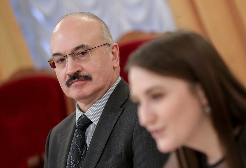 Председатель Комитета по науке и высшему образованию Сергей Кабышев