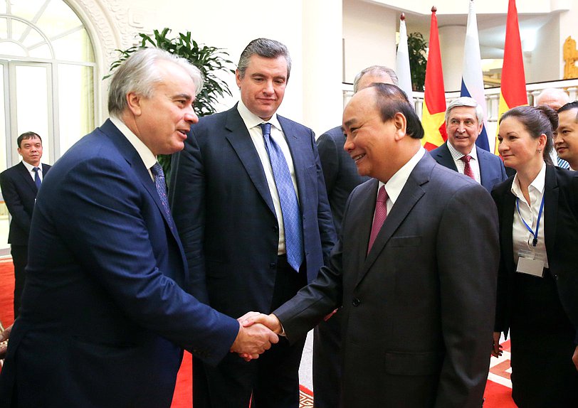 Prime Minister of the Socialist Republic of Vietnam Nguyễn Xuân Phúc, Chairman of the Committee on Energy Pavel Zavalnyi and Chairman of the Committee on International Affairs Leonid Slutskiy