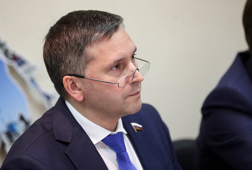 Председатель Комитета по экологии, природным ресурсам и охране окружающей среды Дмитрий Кобылкин
