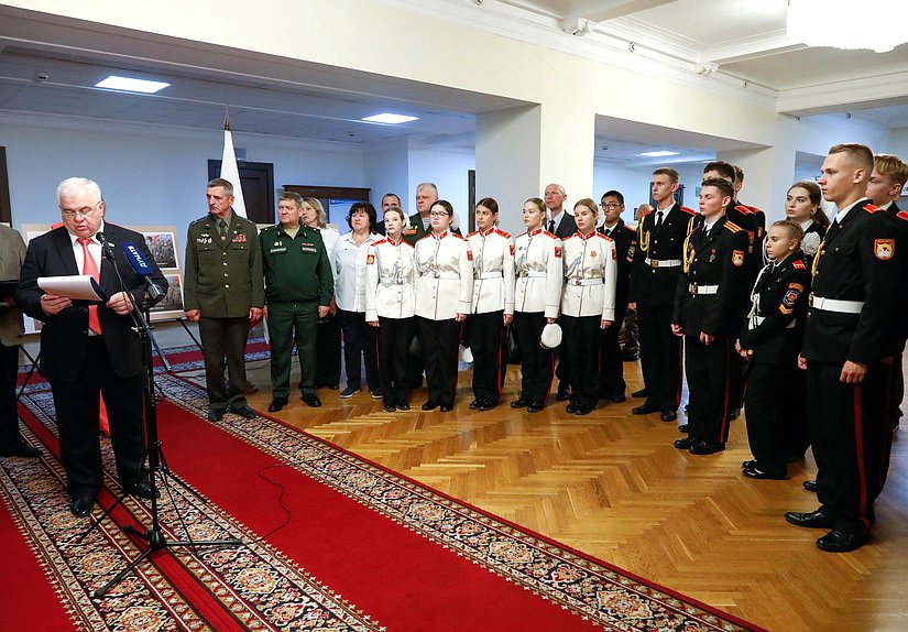 Открытие выставки "Победа. Одна на всех...", посвященной Международному кадетскому, юнармейскому и молодежному сотрудничеству России и Белоруссии в сфере увековечивания памяти защитников Отечества