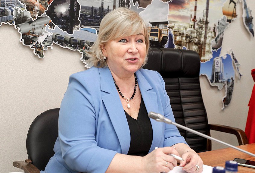 Заместитель Председателя Комитета по вопросам семьи, женщин и детей Елена Вторыгина