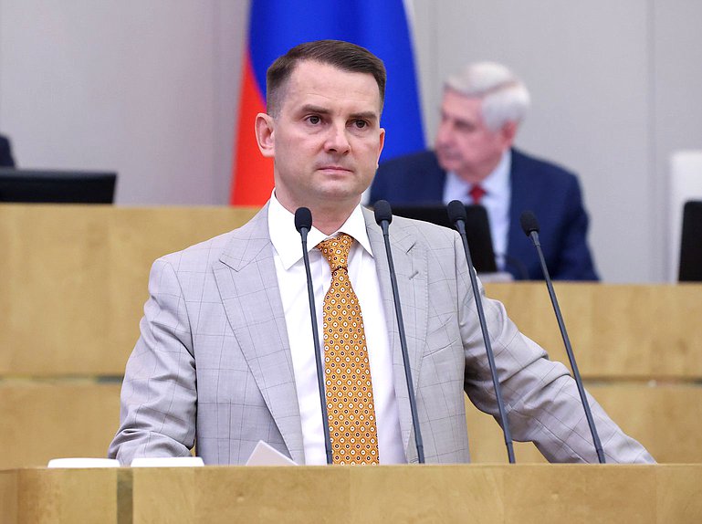 Председатель Комитета по труду, социальной политике и делам ветеранов Ярослав Нилов