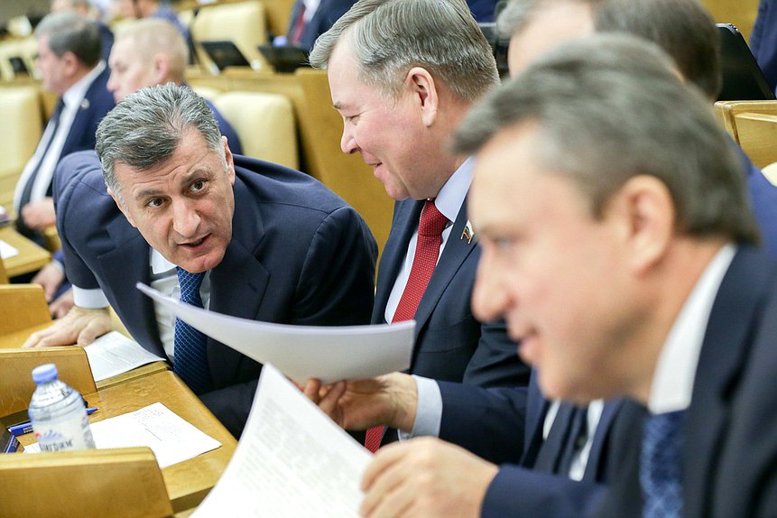 Заместитель Председателя Комитета по делам СНГ, евразийской интеграции и связям с соотечественниками Умахан Умаханов
