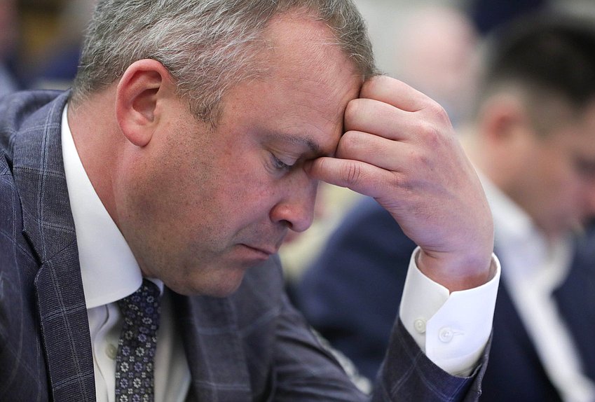 Заместитель Председателя Комитета по информационной политике, информационным технологиям и связи Евгений Попов