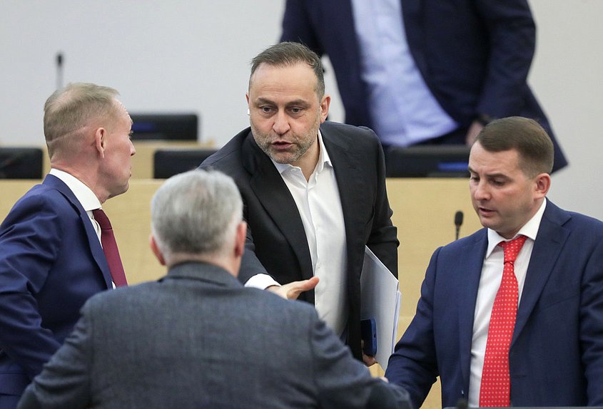 Председатель Комитета по физической культуре и спорту Дмитрий Свищев