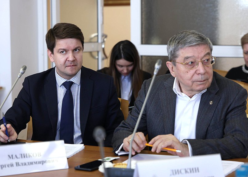 Заседание Комитета по развитию гражданского общества, вопросам общественных и религиозных объединений