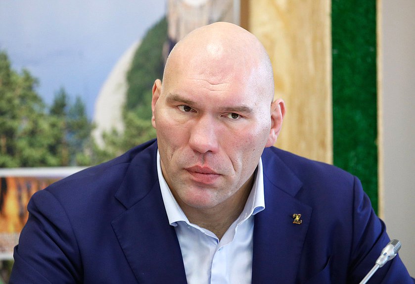 Первый заместитель Председателя Комитета по туризму и развитию туристической инфраструктуры Николай Валуев