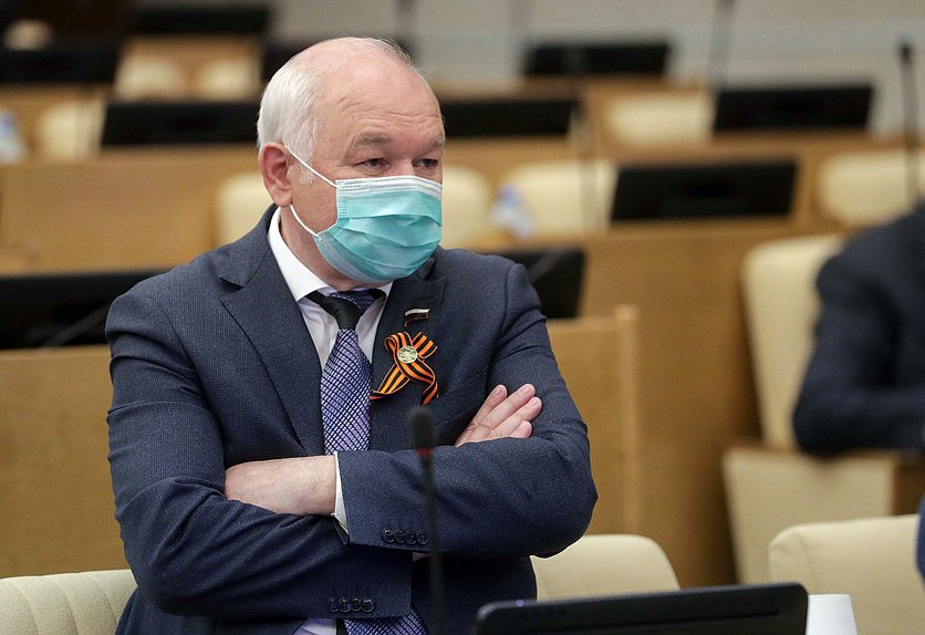 Первый заместитель Председателя Комитета по делам национальностей Ильдар Гильмутдинов