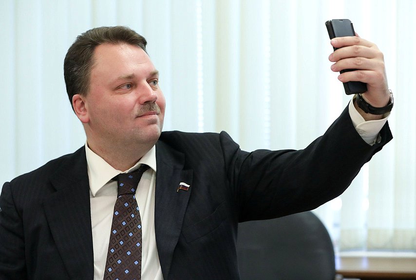 Заместитель Председателя Комитета по экономической политике Артем Кирьянов