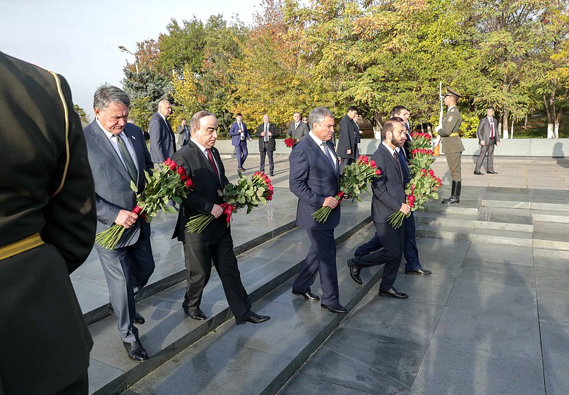 Heads of parliamentary delegations laid flowers at the Mother Armenia monument in Yerevan