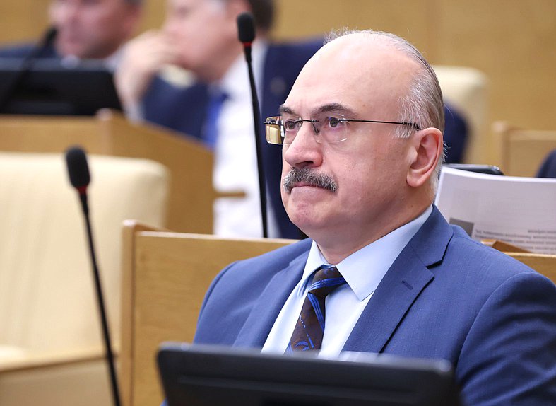 Председатель Комитета по науке и высшему образованию Сергей Кабышев