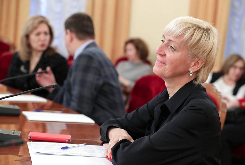 Заместитель Председателя Комитета по просвещению Ирина Ивенских