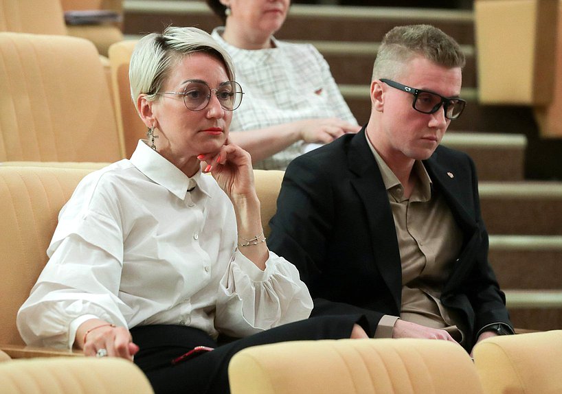 Заседание экспертного совета Комитета по вопросам семьи, женщин и детей