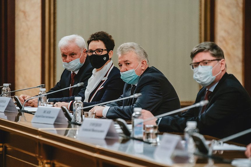 Встреча Председателя Правительства РФ Михаила Мишустина с руководством фракций Государственной Думы