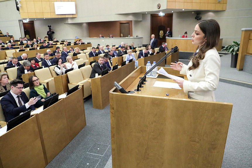 Руководитель Ростуризма Зарина Догузова