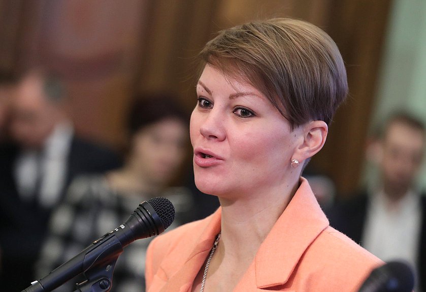 Открытие выставки, приуроченной к Международному дню инвалидов