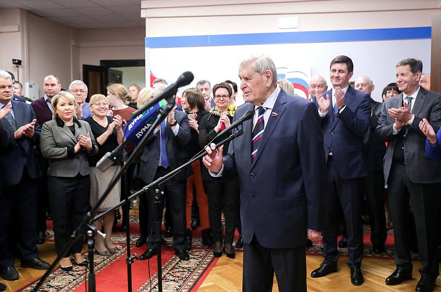 Член Комитета по бюджету и налогам Геннадий Кулик